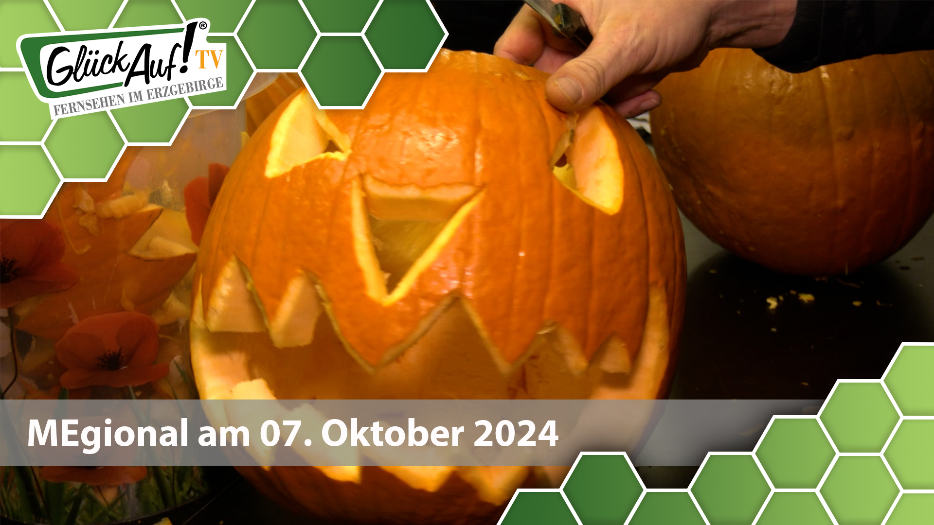 MEgional am 07. Oktober 2024 mit den Kürbisschnitzen in der Baldauf Villa Marienberg